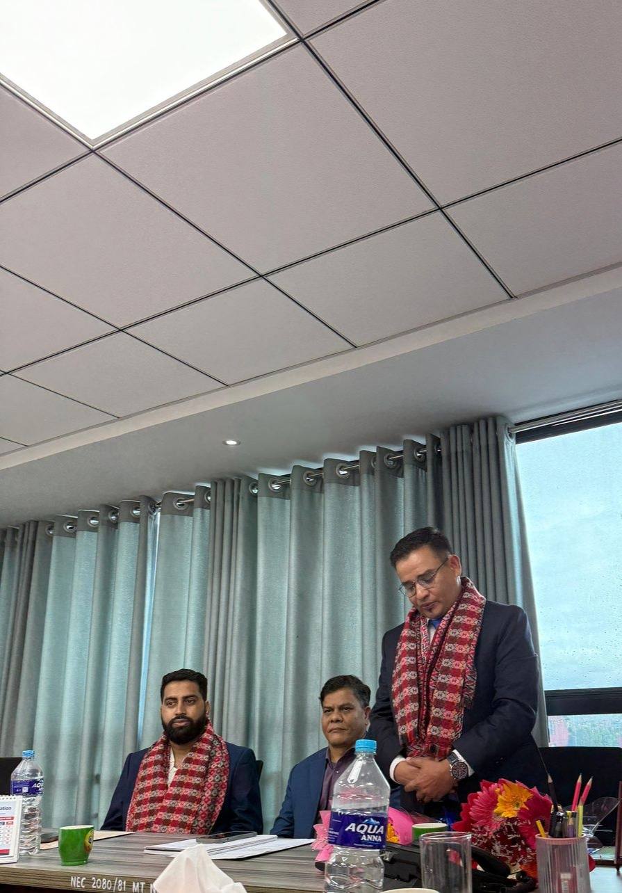 पद तथा गोपनियताको सपथ ग्रहण